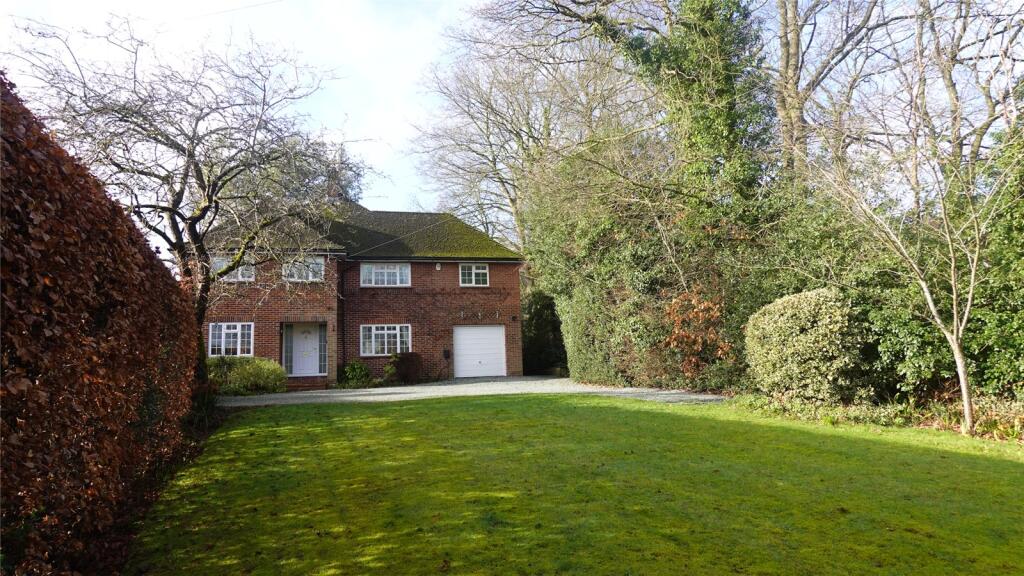 Main image of property: Fernhill Walk, Hawley, Hampshire, GU17