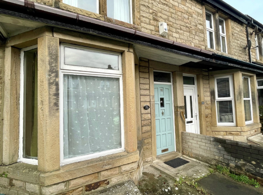 Main image of property: Rosebery Avenue