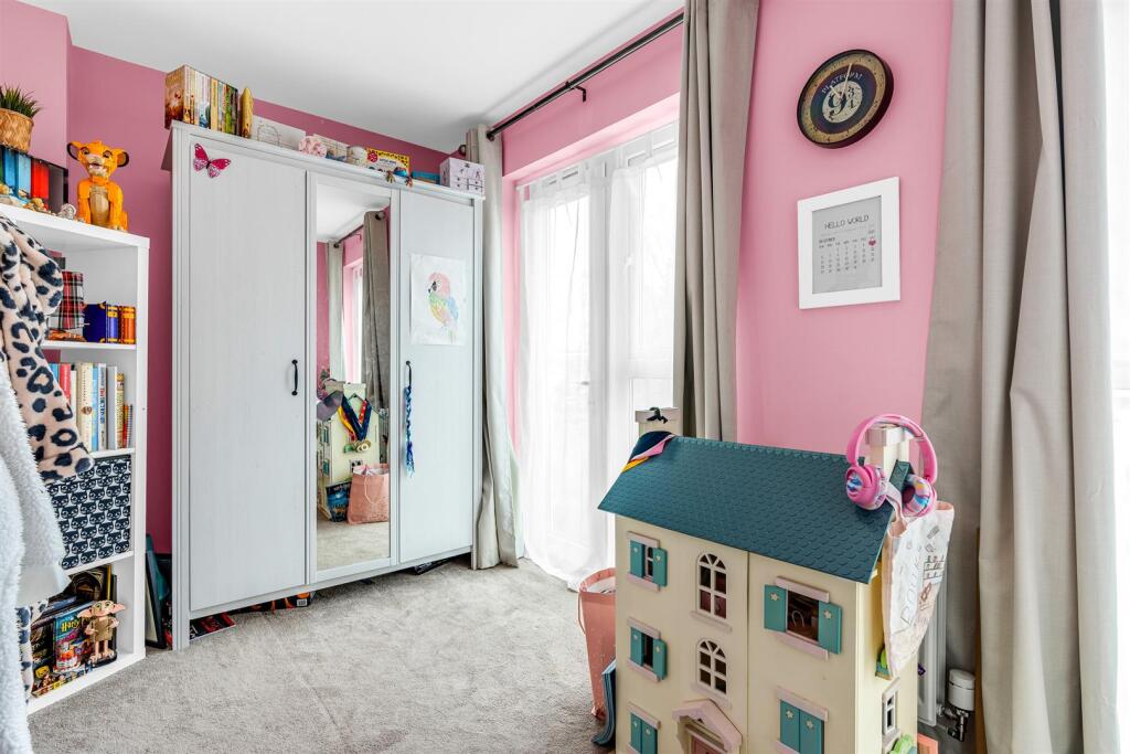 Additional image 20 of Appletree Way, Welwyn Garden City