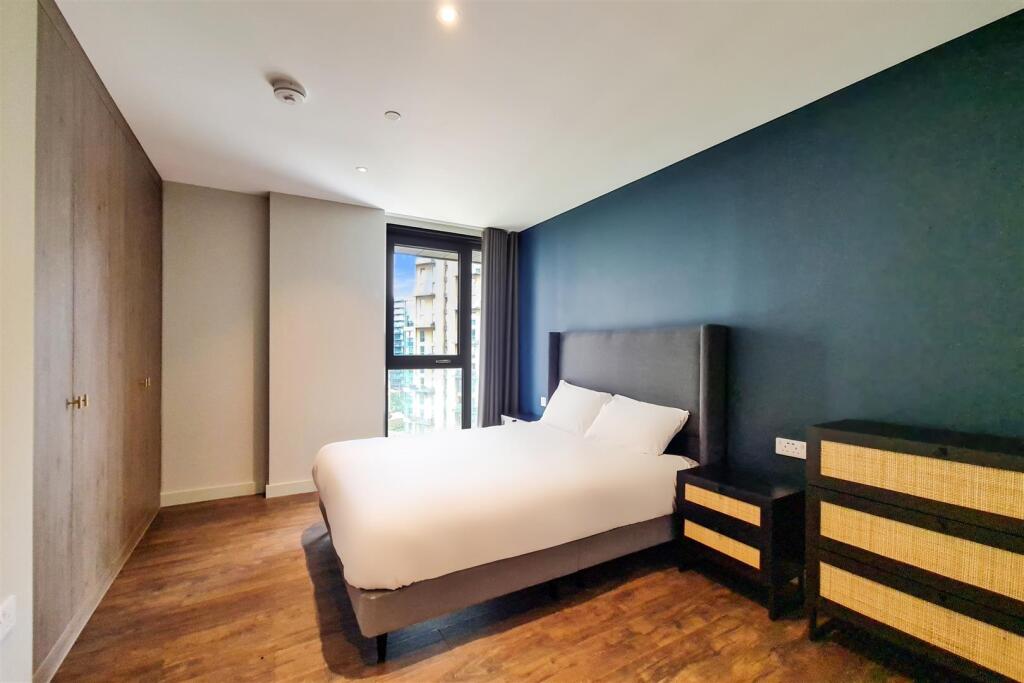 Apartment in Harrow - View 5