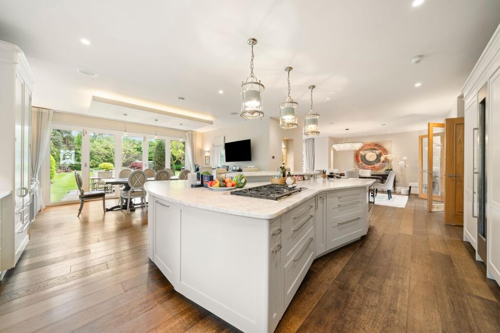 House in Kingston upon Thames - View 3