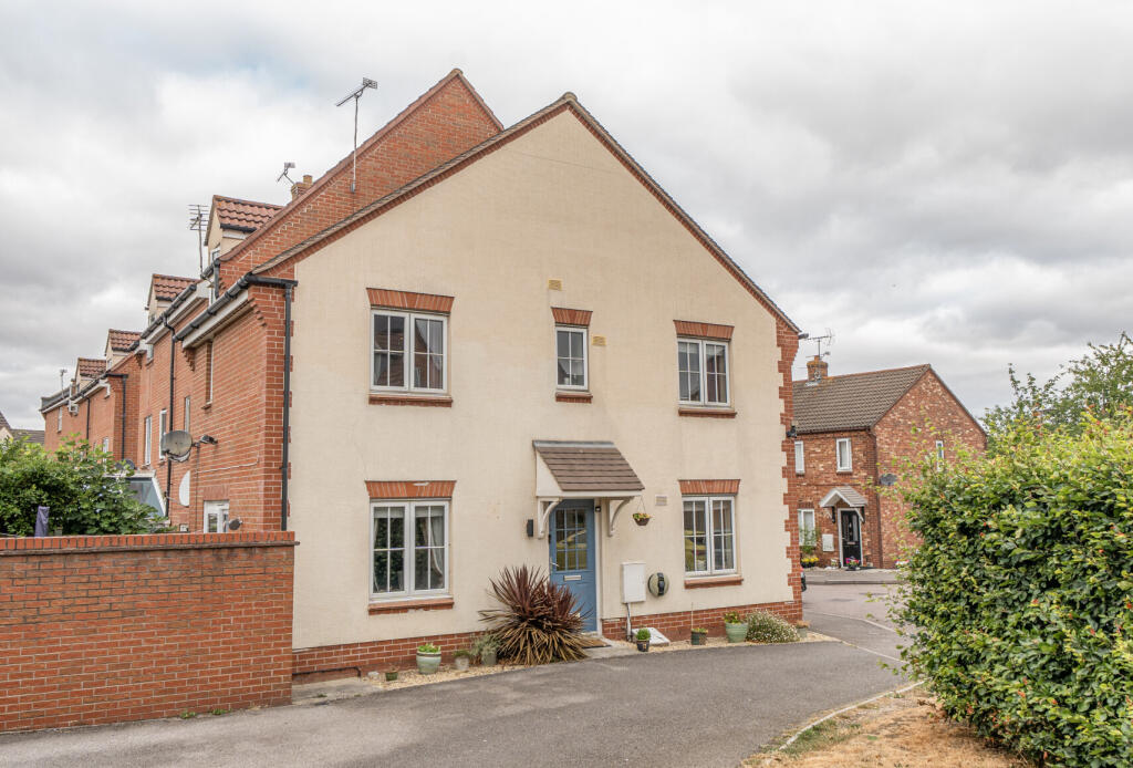 Main image of property: Cambrian Road, Walton Cardiff, TEWKESBURY, Gloucestershire, GL20