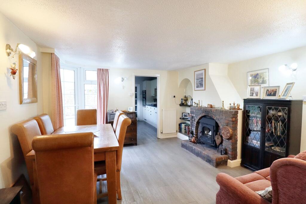 House in Thornbury, Milbury Heath - View 5