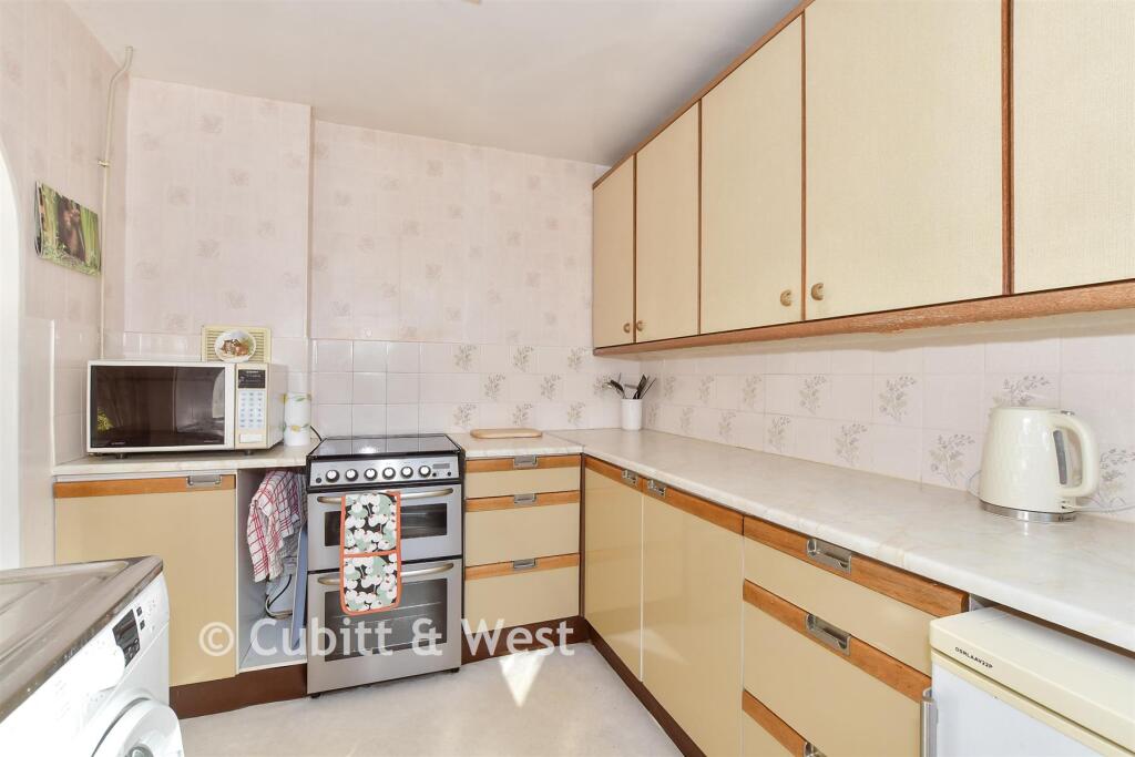 House in Redhill - More