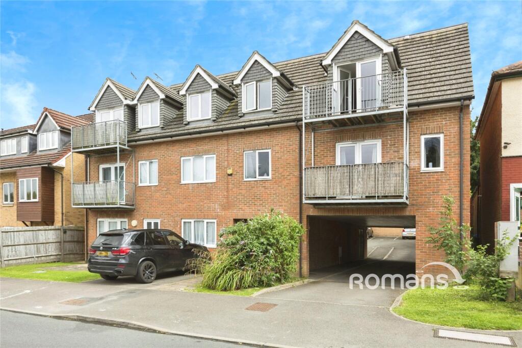 Main image of property: Chairborough Road, High Wycombe, Buckinghamshire, HP12