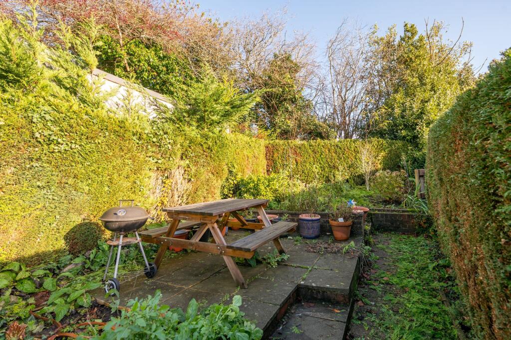 House in Redhill - View 2