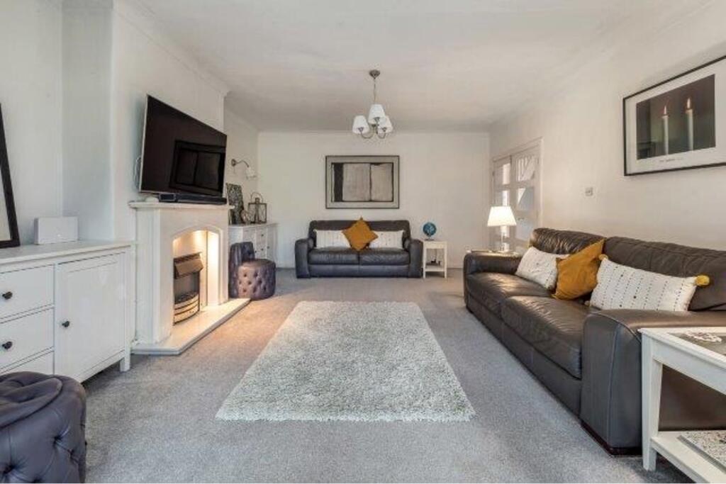 House in Trafford, Greater Manchester - View 4