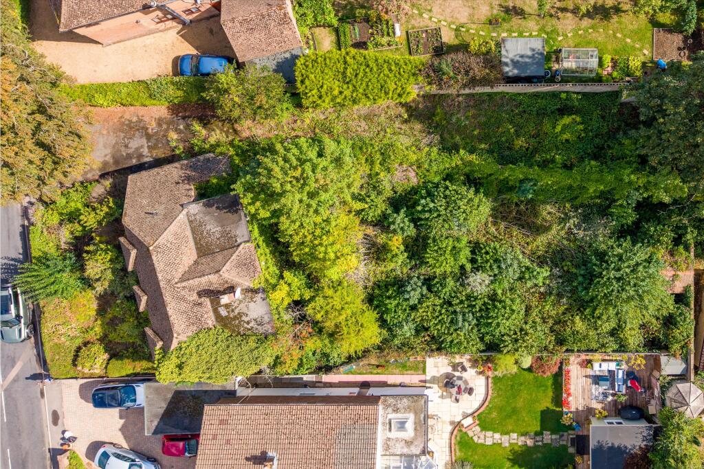 House in Sevenoaks, Halstead - View 4