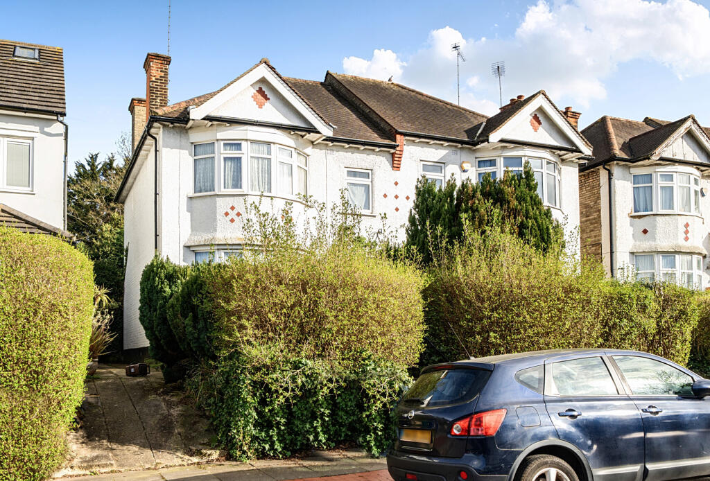 Main image of property: Courthouse Road, London, N12