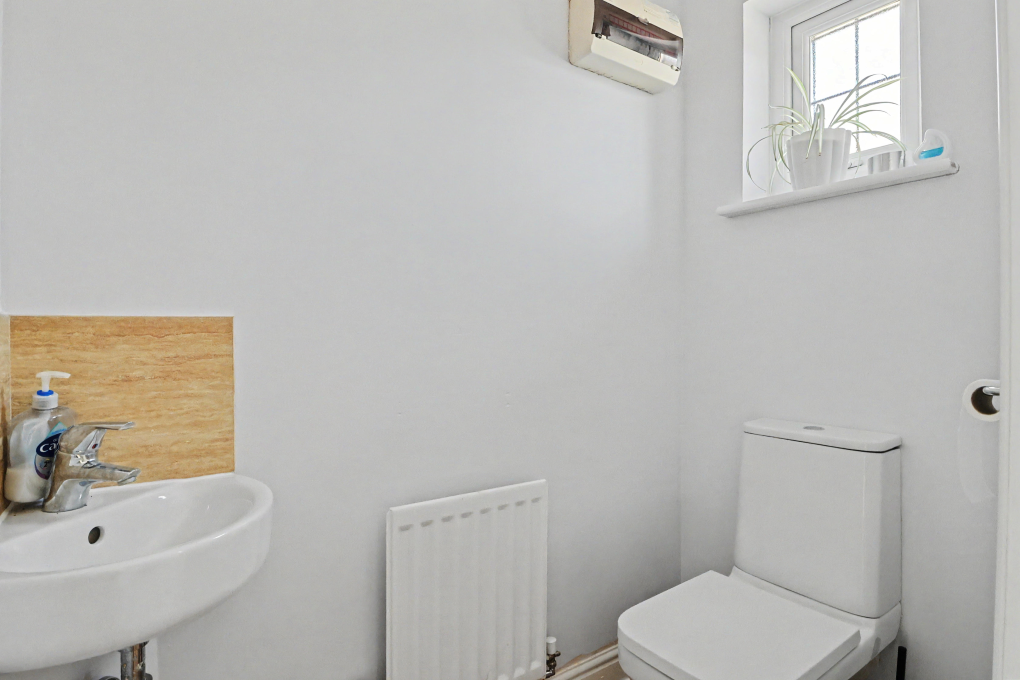 House in Swindon - View 4
