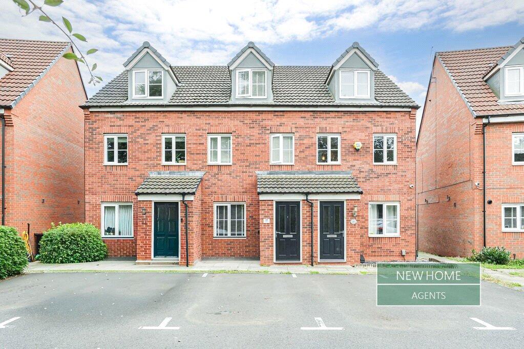 Main image of property: Lightning Grove, Hucknall, Nottingham, Nottinghamshire, NG15