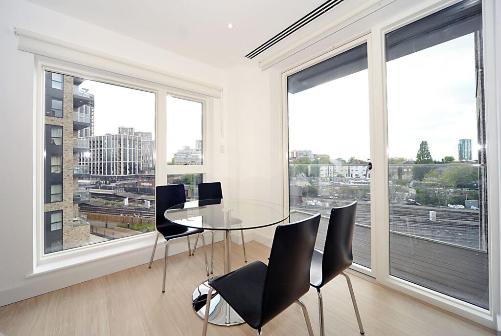 Main image of property: Santina Apartments, 
45 Cherry Orchard Road, CR0
