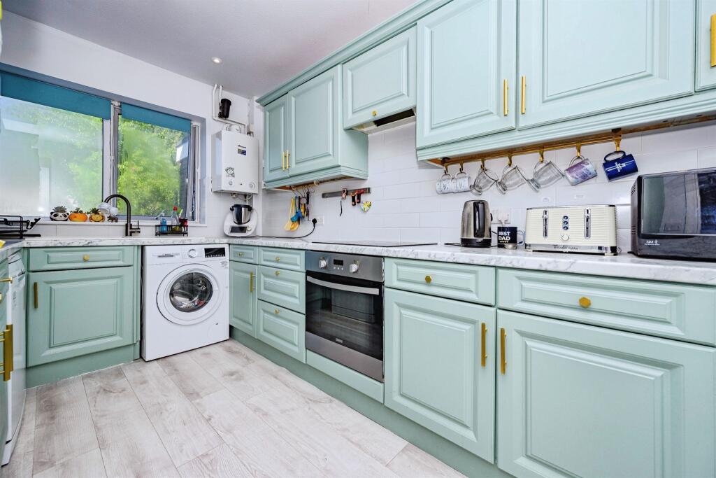 House in St Albans - View 2