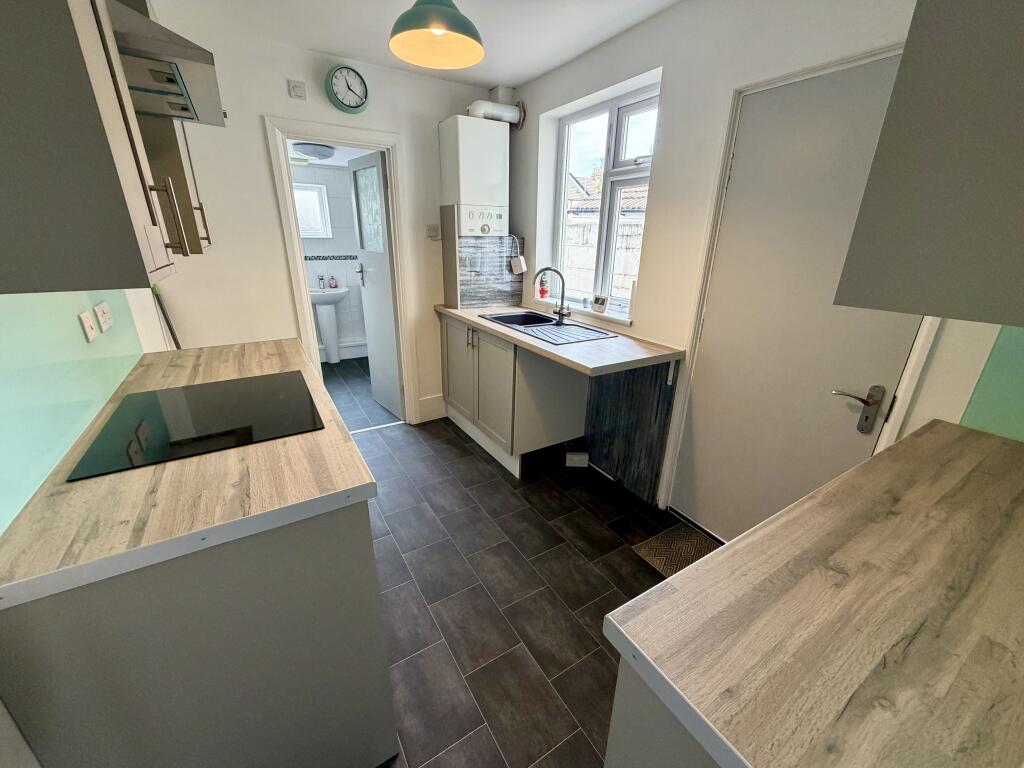 House in Rochester - View 4