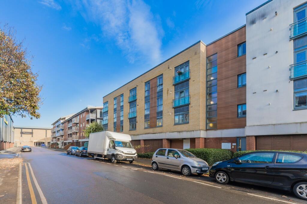 Main image of property: Hart Street, Maidstone, ME16