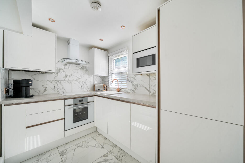 Apartment in London, Nunhead - View 4