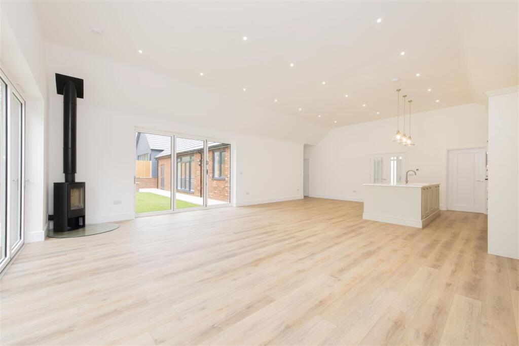 House in Northampton - More