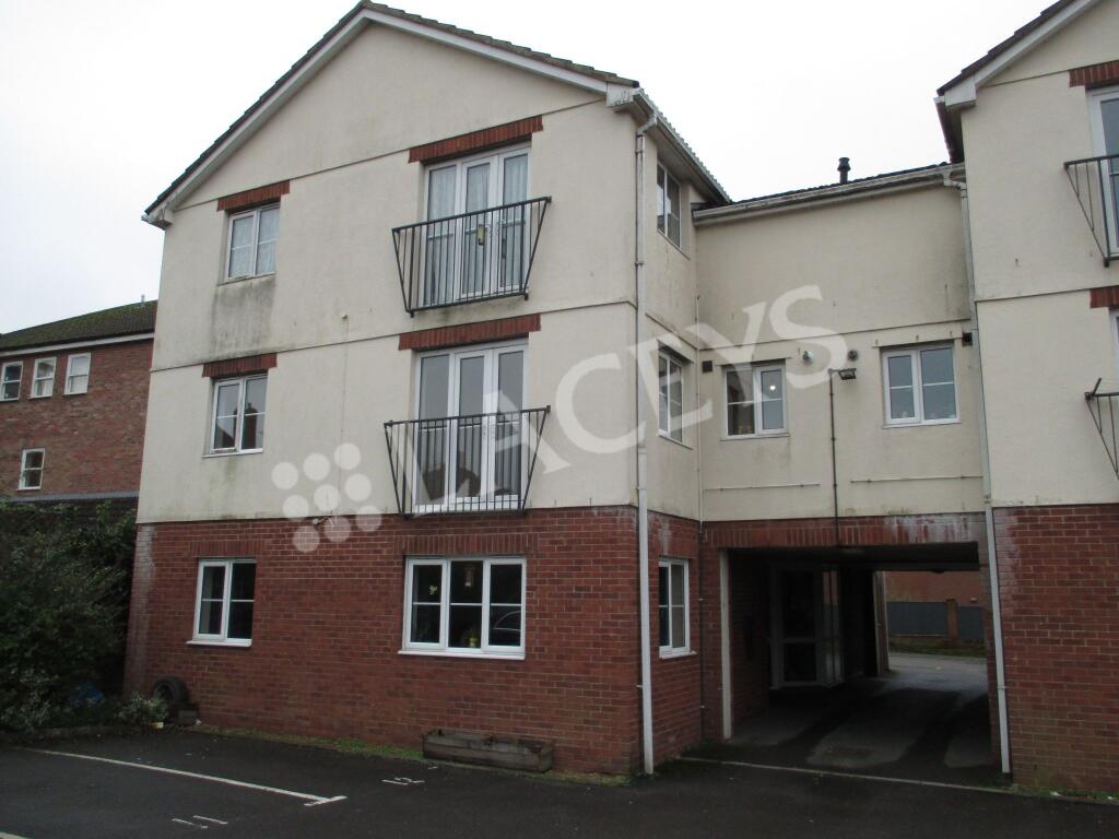 Main image of property: Kings Court, King Street, Yeovil, BA21 4DP