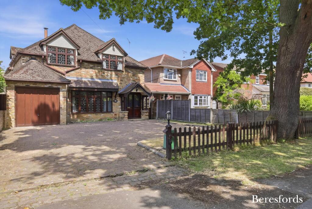 Main image of property: Brook Lane,, Doddinghurst,, CM15
