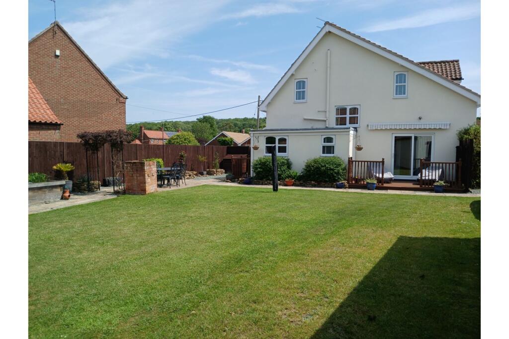 Main image of property: Maypole Street, Gainsborough, DN21