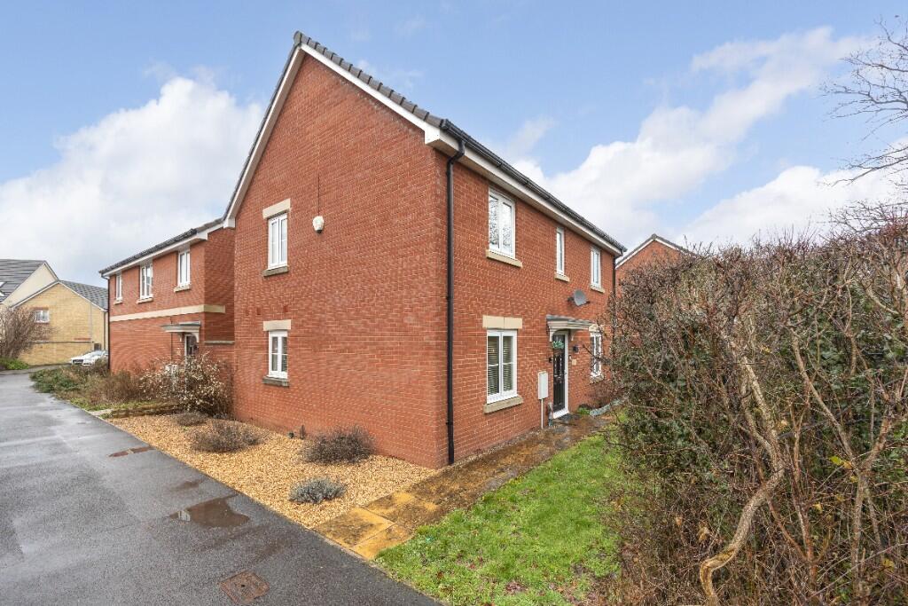 Main image of property: Bechstein Meadow, Castlemead