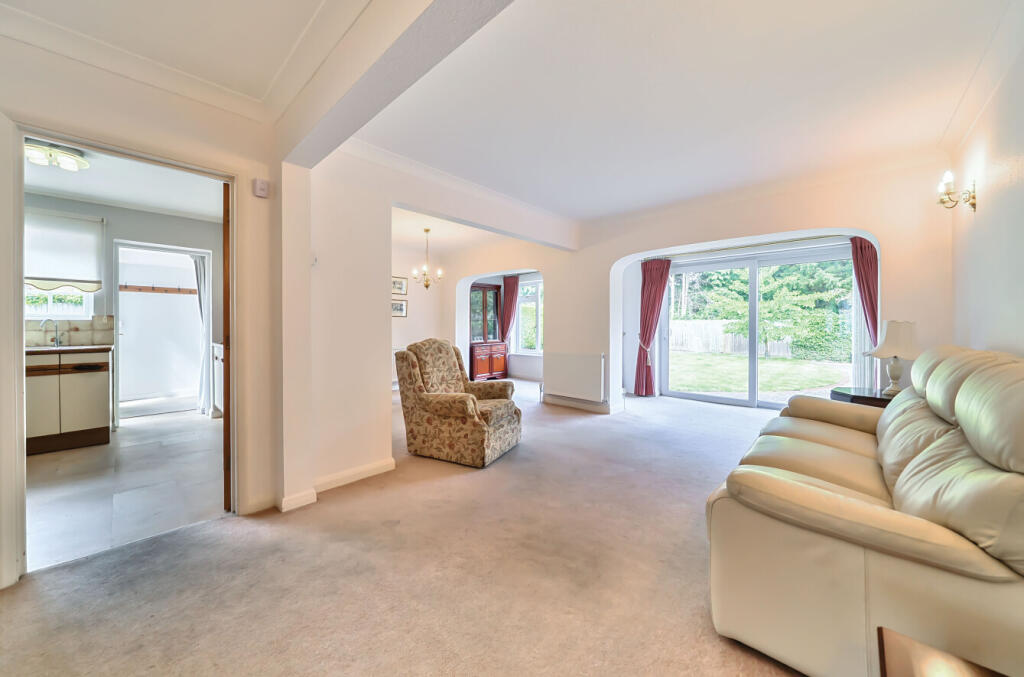 House in Guildford - View 4