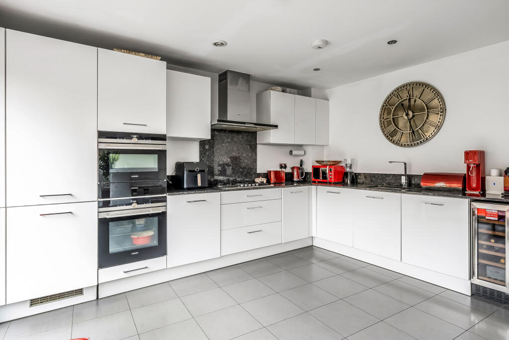 House in Tonbridge - View 4