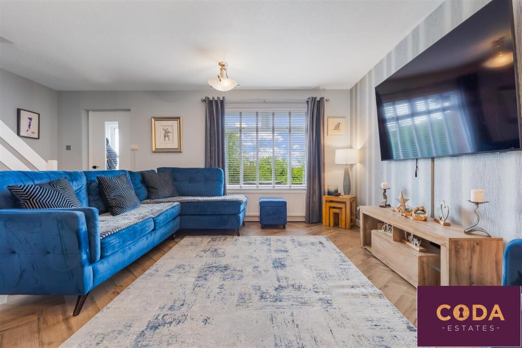 House in Glasgow, The Valley, Maryhill - View 3