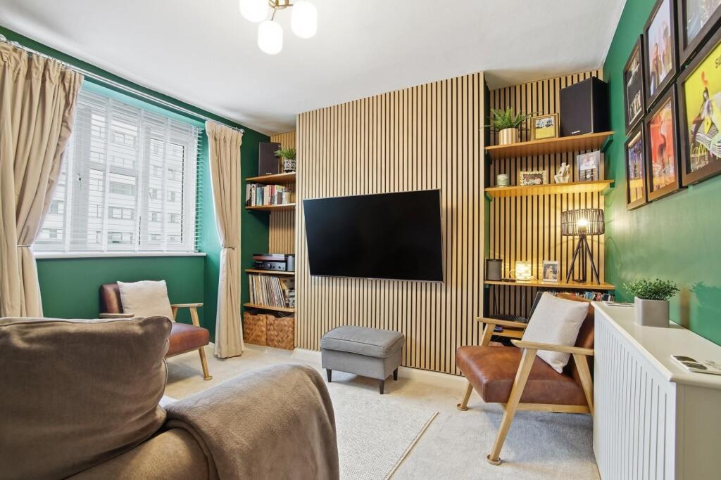 Main image of property: Avenue Road, Penge, London