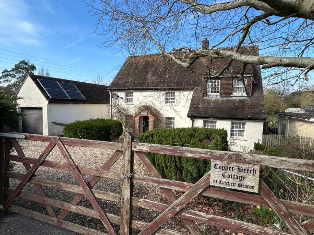 Main image of property: Old Wareham Road, Corfe Mullen, Wimborne, BH21