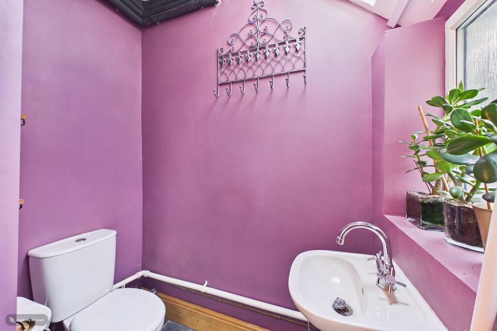 House in Cannock Chase, Brereton and Ravenhill - View 5