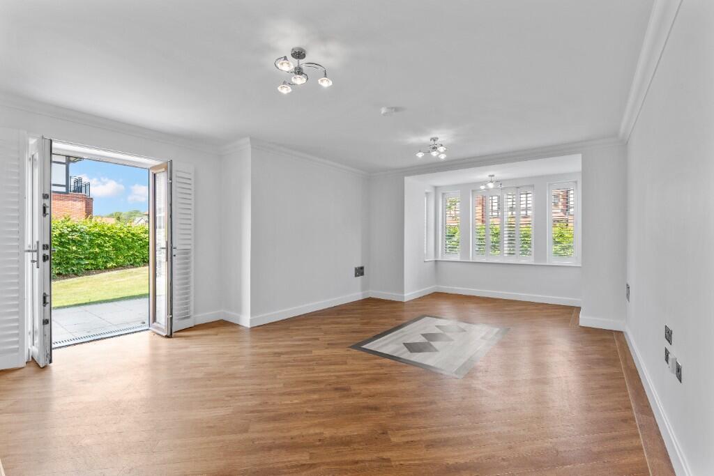 Additional image 9 of Woodland Drive, Great Alne Park, Alcester, Warwickshire, B49