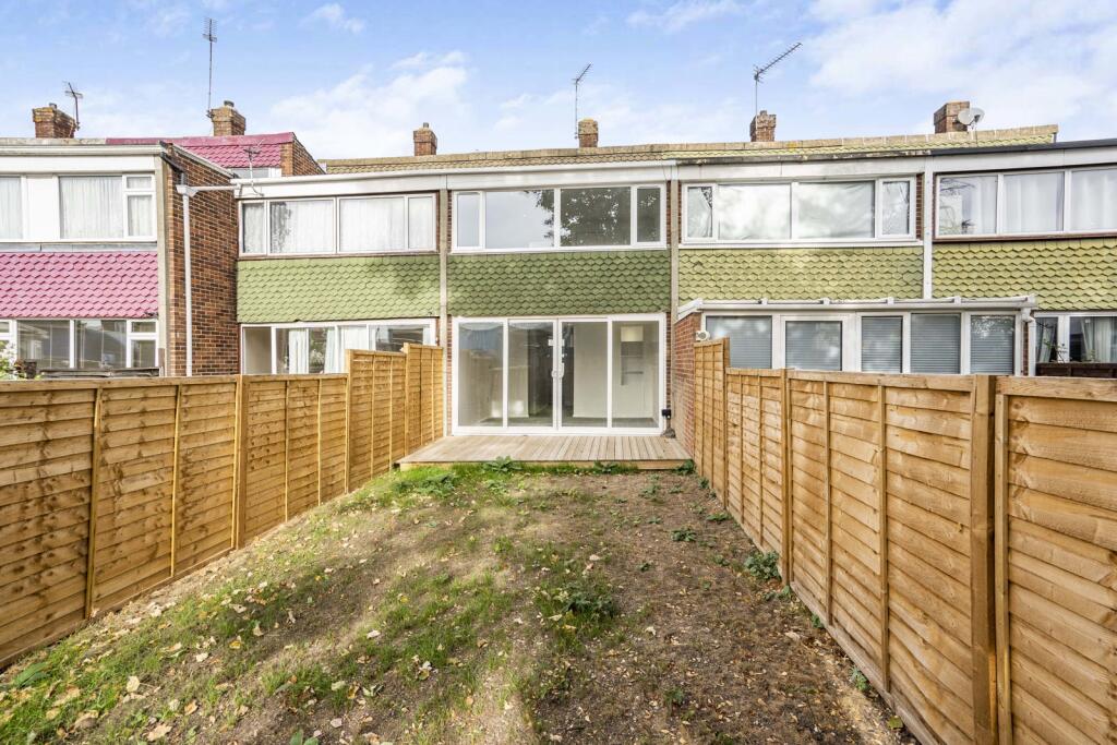 House in Runnymede, Thorpe Lea, Pooley Green - View 5