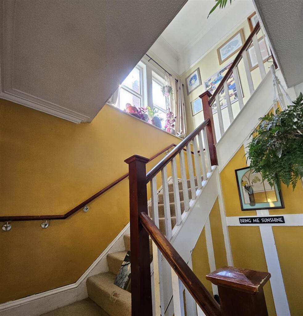 House in Weston-super-Mare, Whitecross Village - View 5