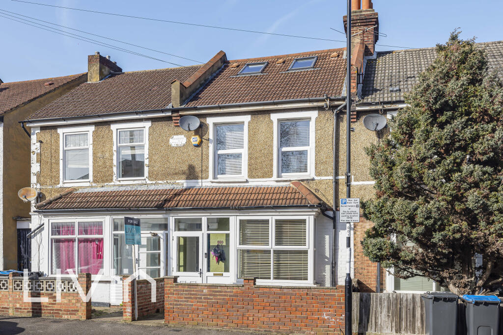 Main image of property: Ravenswood Road