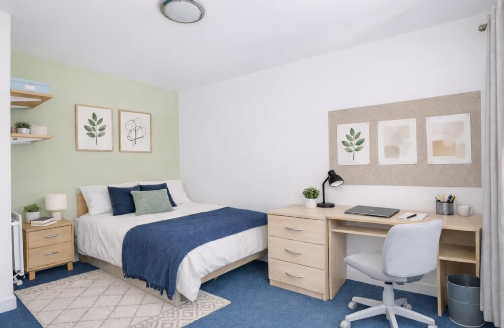 Apartment in Canterbury, Barracks - View 2