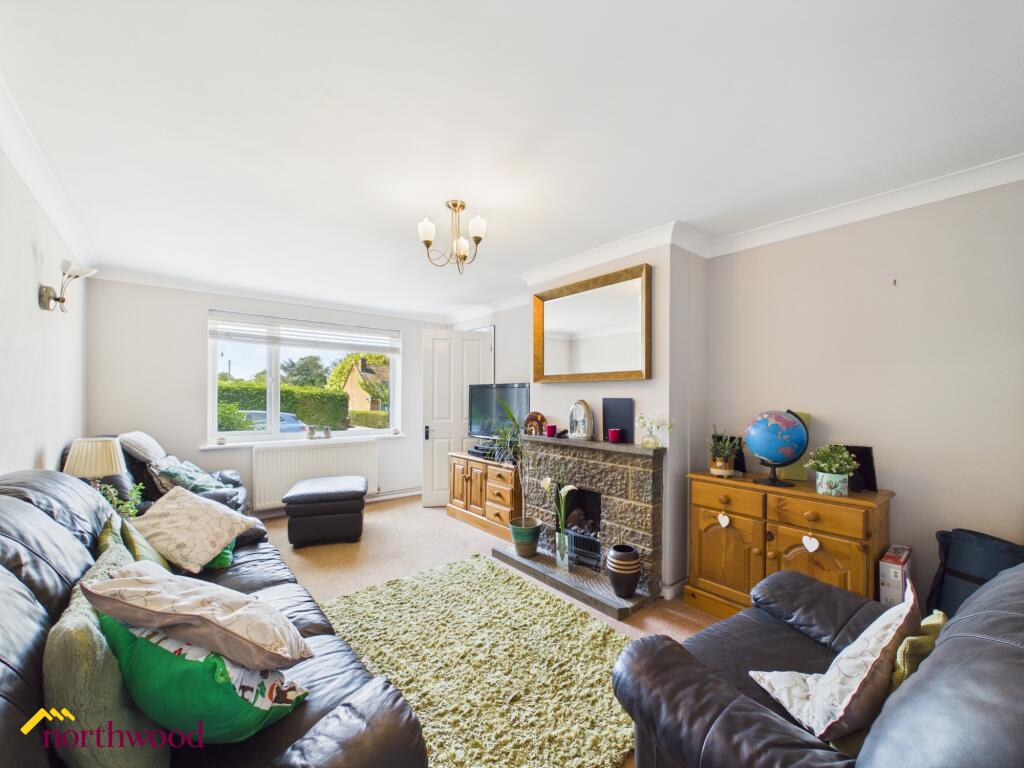 Danvers Road, Broughton, OX15 photo 3