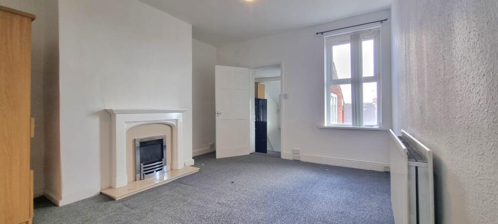 Apartment in Gateshead, North East - View 3