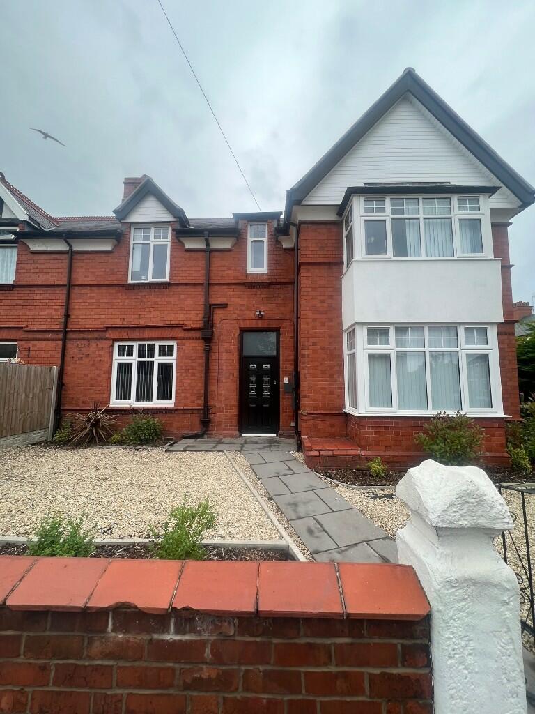 Main image of property: 2b Bersham Road, Wrexham, Wrexham (County of), LL13