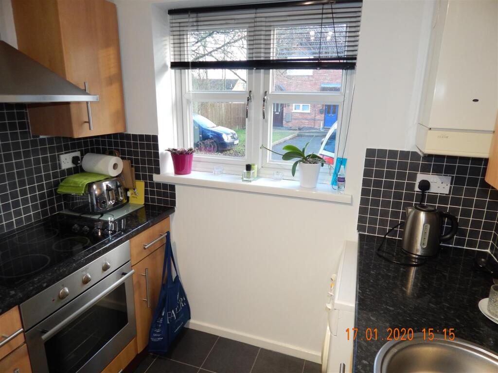 House in Redditch, St Georges - View 4