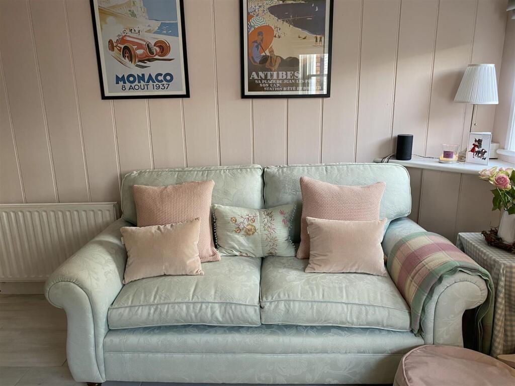 House in Hastings, East Sussex - More