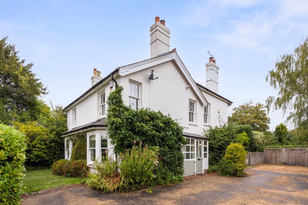 Main image of property: Brighton Road, Lower Beeding, RH13