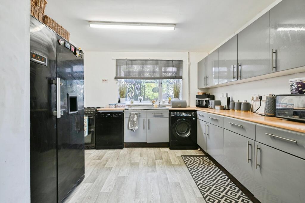 House in Nottingham - View 5