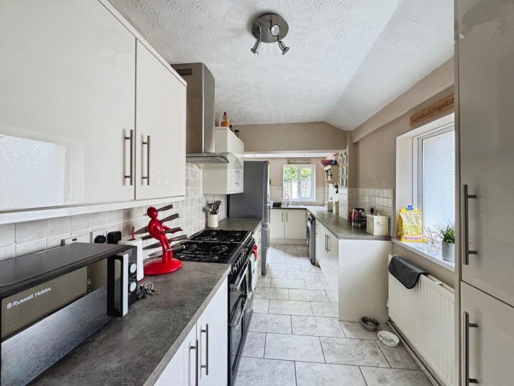 House in Gorseinon - View 4