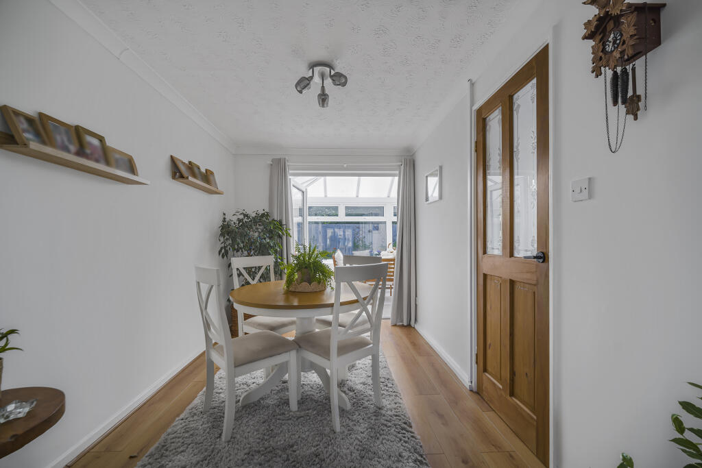 House in Cardiff, Thornhill - More