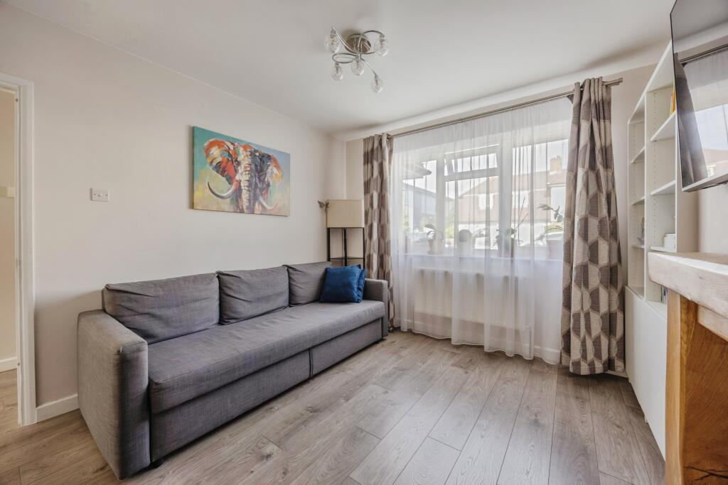 Apartment in London - View 3