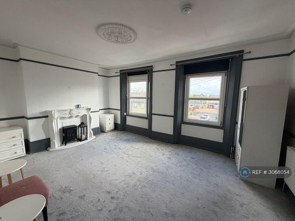 Apartment in Ramsgate, St. Lawrence - View 2