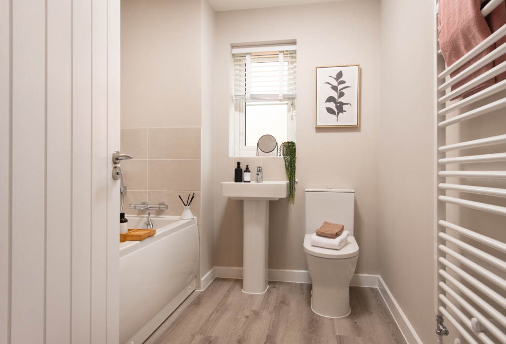 House in Hinckley and Bosworth, Stanton-under-Bardon - More