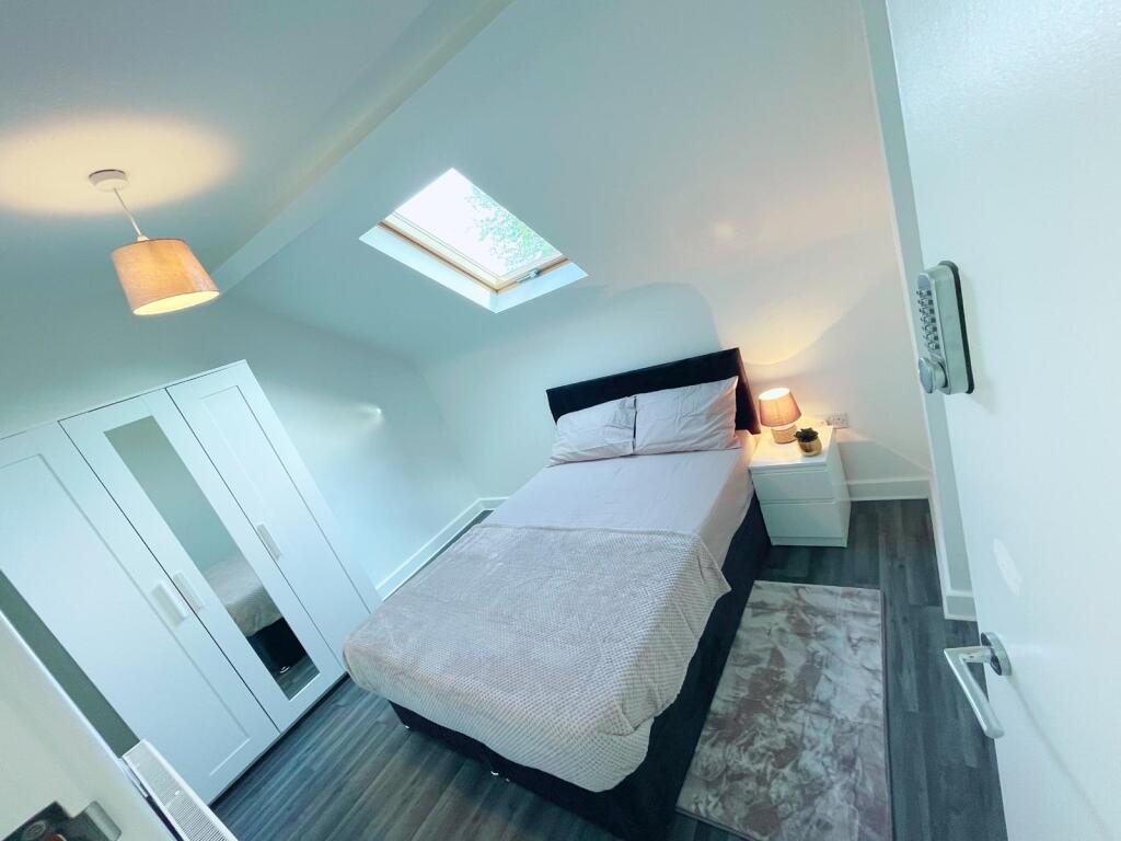 Main image of property: House Share, St. Michaels Street, NG17