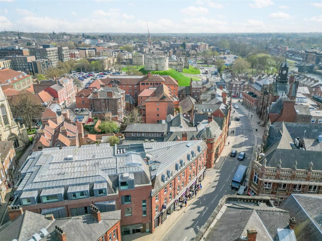 Main image of property: Apartment 20 Castle Chambers, Clifford Street, York, YO1 9RG